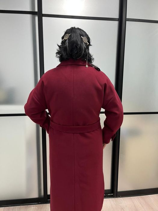 Продам пальто демисезонное