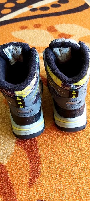 Детски зимни обувки 25- 27-29