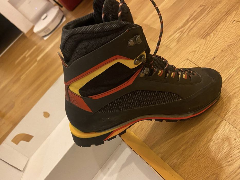 Bocanci trekking bărbați La Sportiva Trango Tower Extreme GTX