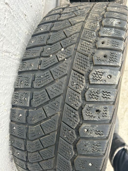 Продам зимние шины
