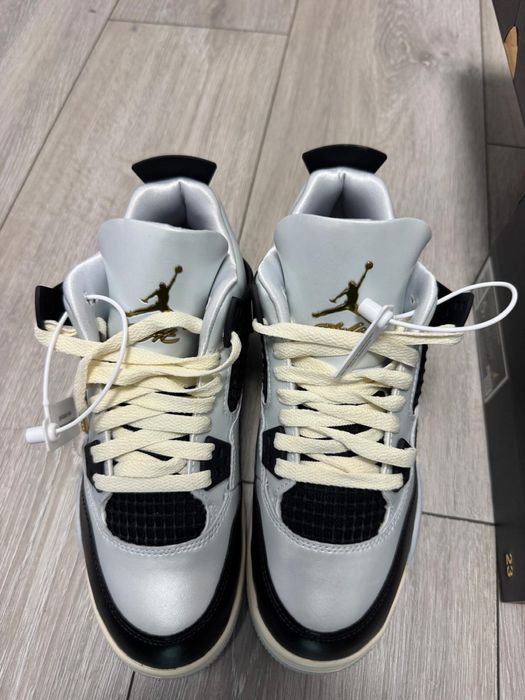 Air Jordan 4 Retro GS Platinum Gold kids sneakers