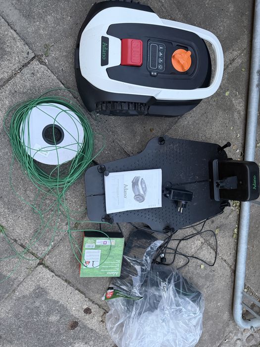 Robot de tuns gazon Adano RM5 – 500 m², cu aplicație Wi-Fi/Bluetooth, nou