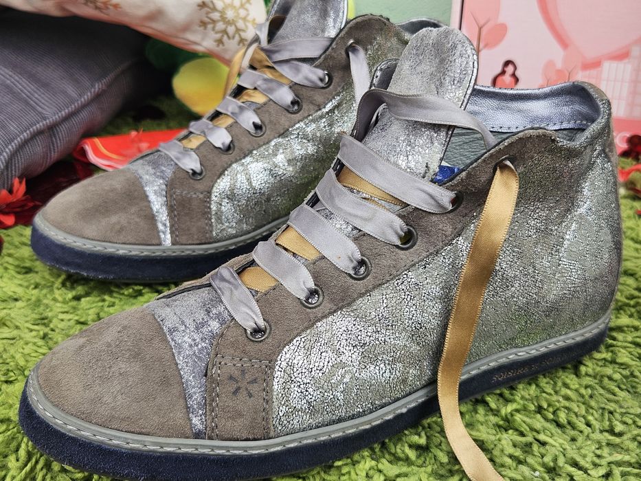 Soisire Soie Bleu кецове естествена кожа N37