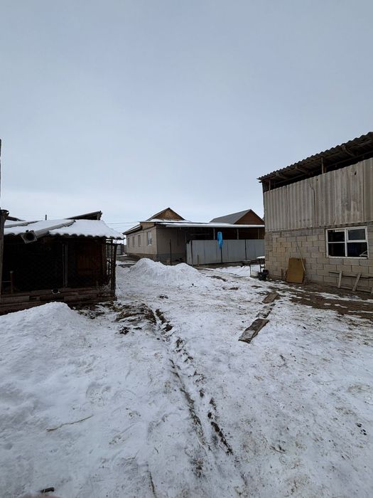 Үй сатылады. Продам дом