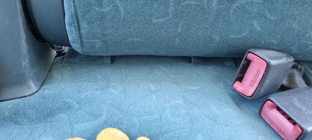 Седалки Toyota Yaris