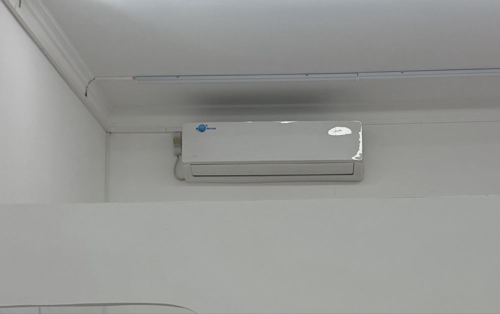 Кондиционер Midea