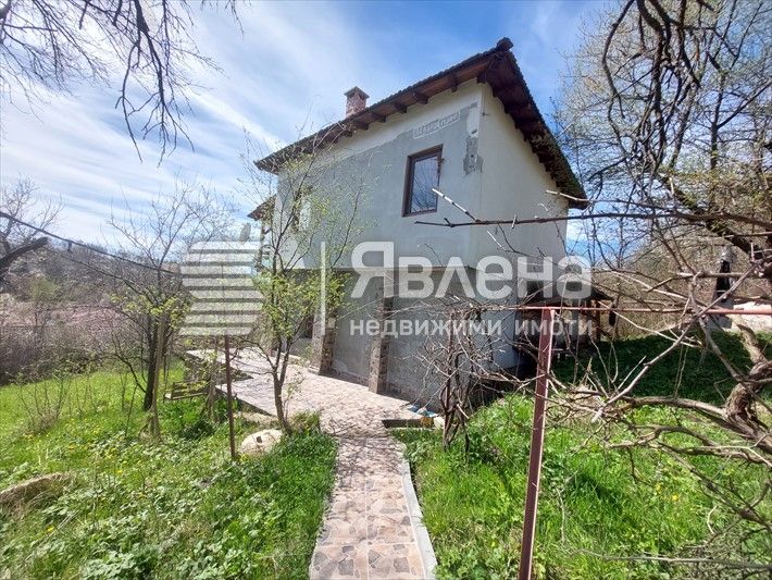 Продава се Къща в с. Беброво, Област Велико Търново - 124 кв.м за 267 €/кв.м - Снимка #2