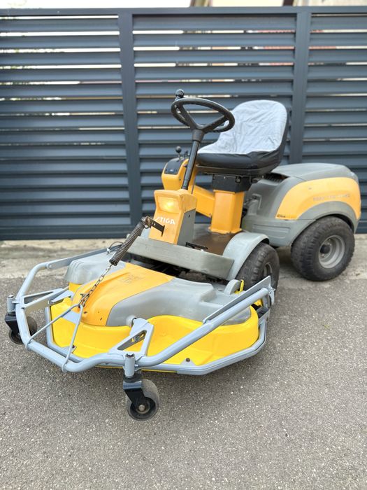 Tractoras de tuns iarba Stiga Park Kohler 25.0cp 724cc profesional