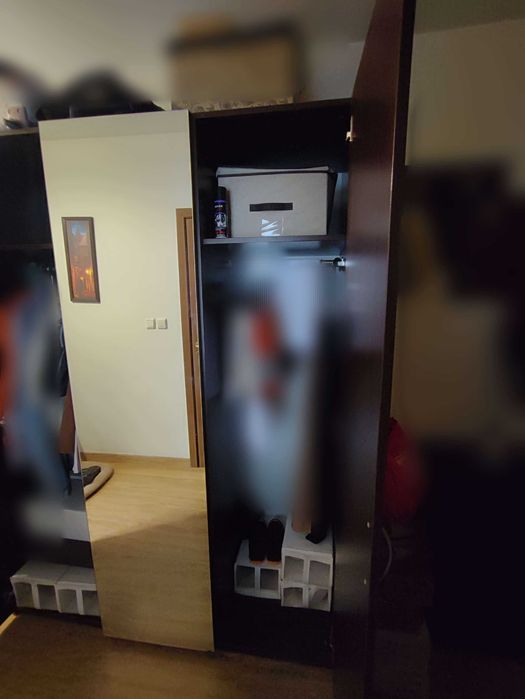 Голям трикрилен гардероб