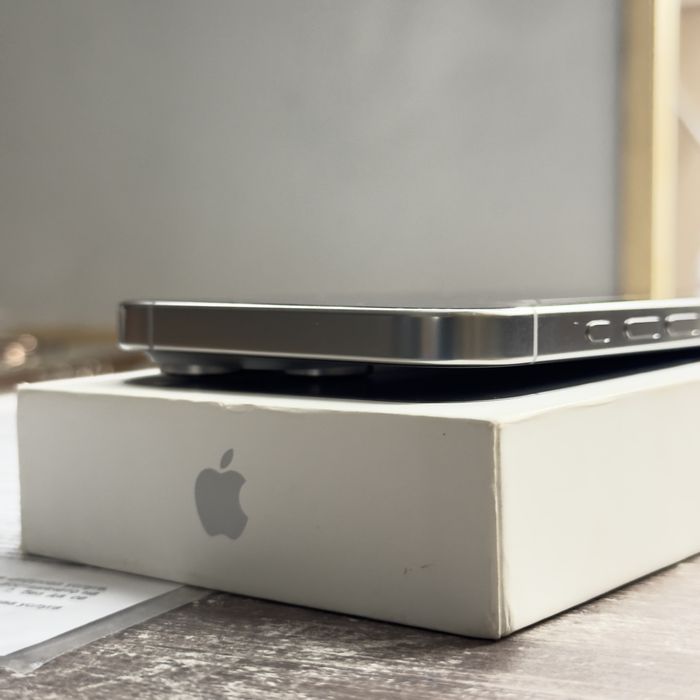 Apple iPhone 16 Pro Max 512GB White Titanium – Отлично състояние