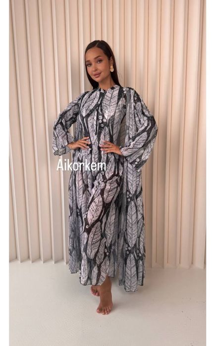 Одеда купальник стильный спортивный