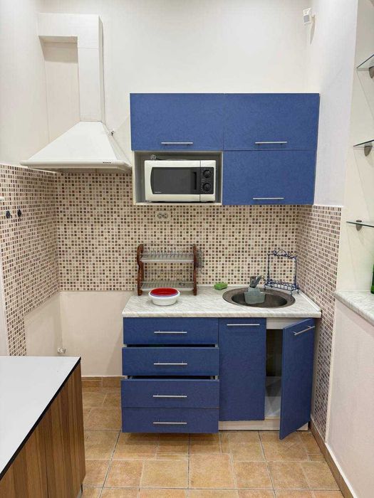 Коммерция 90 м² Первая линия. Новомосковская. ГОТОВАЯ. Под бизнес