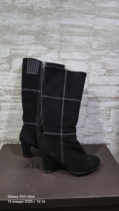 Продам сапоги женские