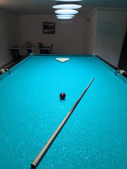 Срочна продаётся билярдный стол