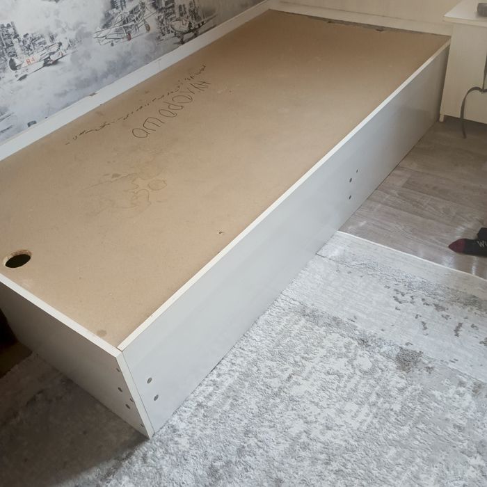 2 Кровати и шифоньер