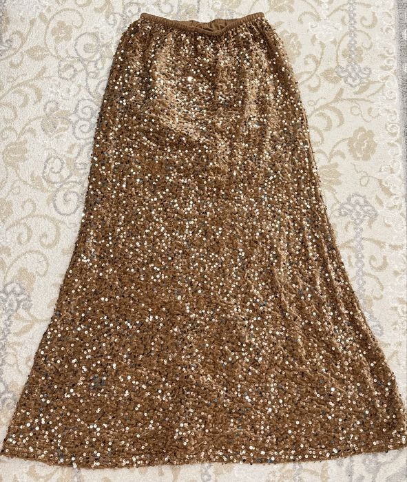 Продам блестящие пиджак, юбка, рубашка