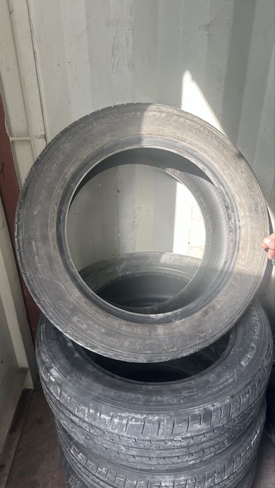 Продам резину в отличном мостоянии лето