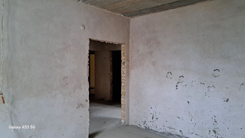 Xiva shahar vokzal yonida kvartira sotiladi.   Kv.m