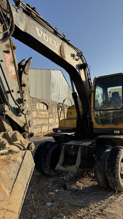 Volvo Ew 130 Sotiladi