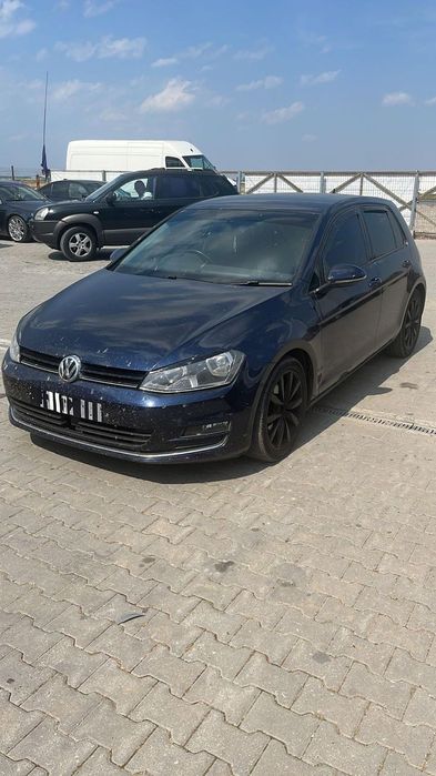 Dezmembram Volkswagen Golf 7 2.0 TDI din 2015