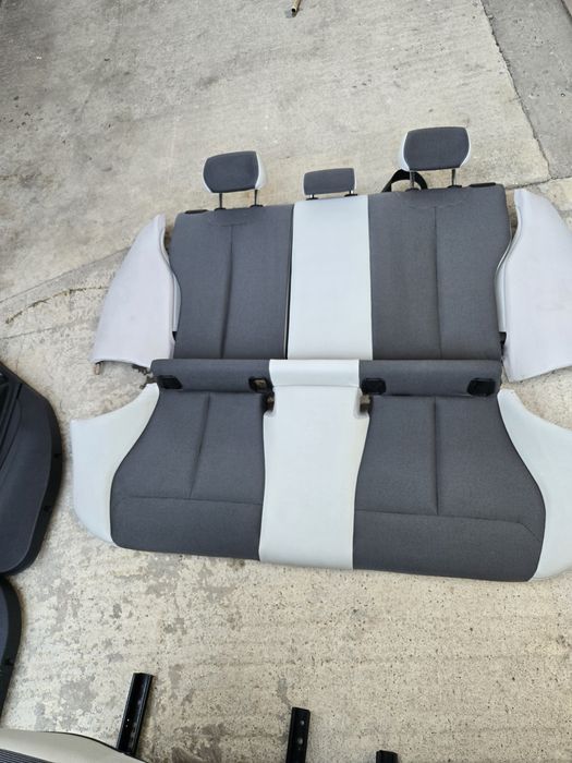 Салон за бмв Ф20