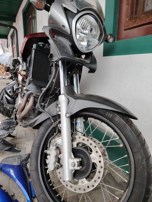 Honda Transalp 700