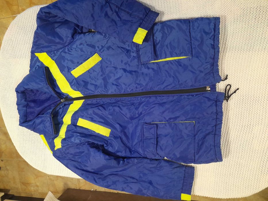 Работно яке 50 лв.