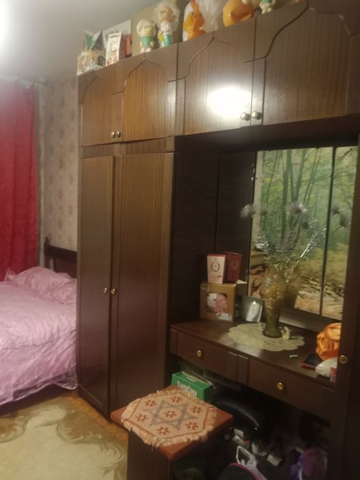 Срочно продам 2 комн.кв.в 4 мкр