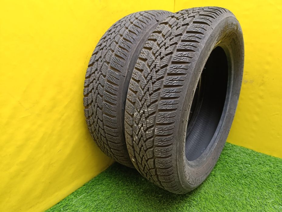 Шины 165/65 R15 Dunlop пара.