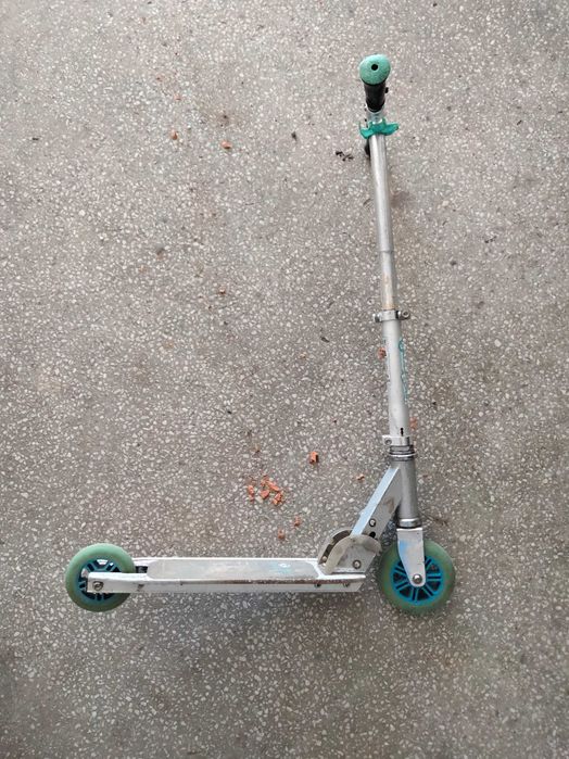 Trotineta pentru copii,plată doar cash , preț negociabil