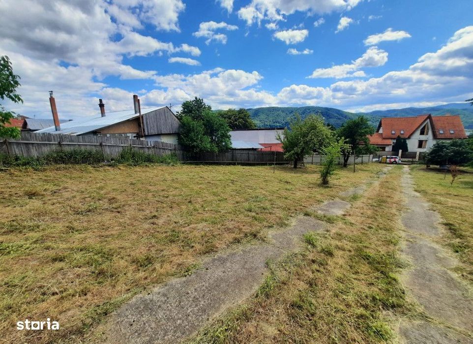 Teren intravilan Valea Vie , 1000 metri Cod:147432