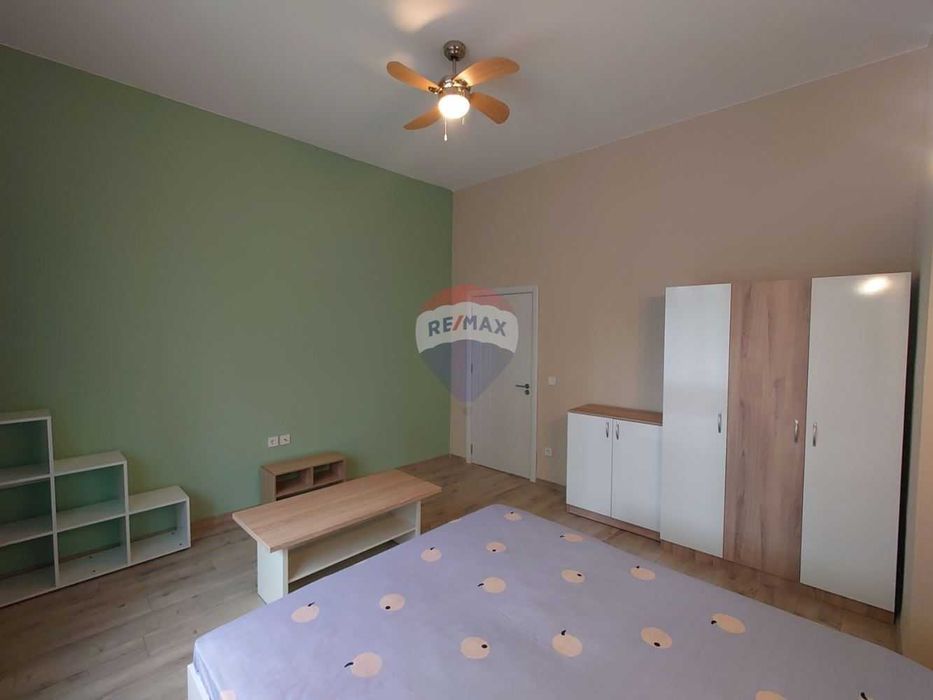 Дава се под наем Етаж от къща в Варна, Чайка - 140 кв.м за 800 € - Снимка #10