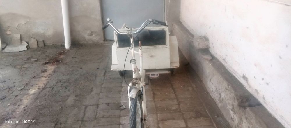 3 balonli velosiped sotiladi