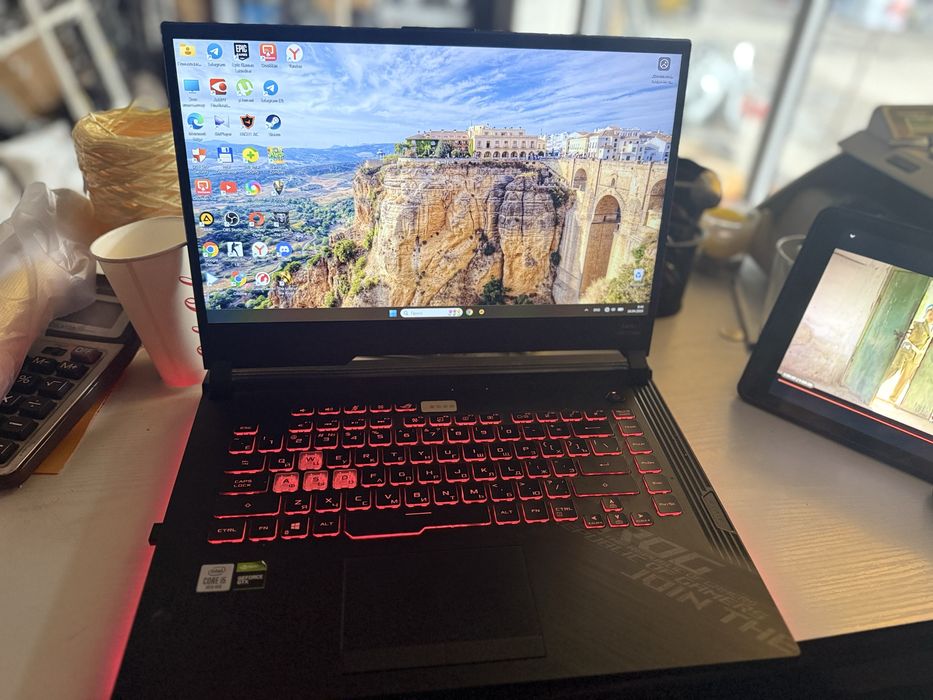 Asus rog strix core i5 10 avlod