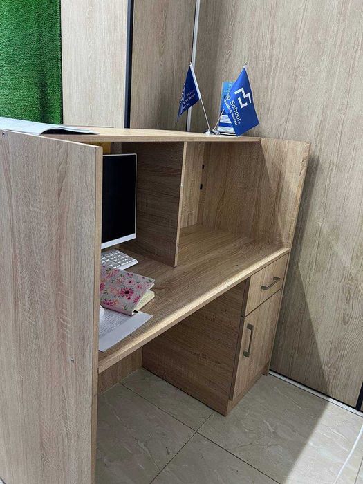 parta ofis ish stoli muloqat zaliga