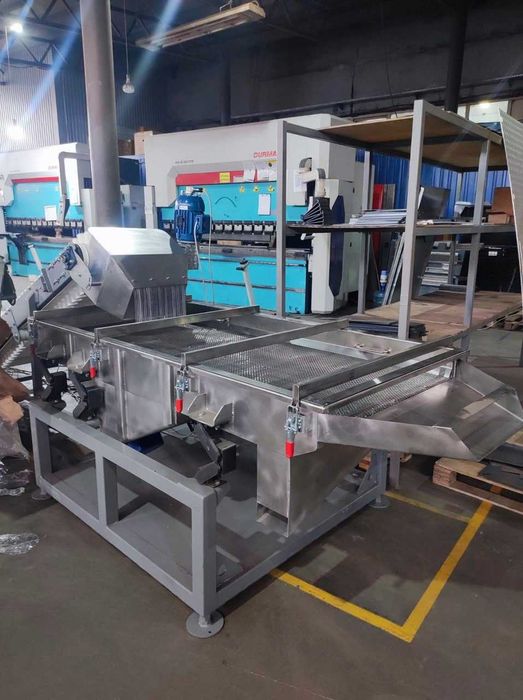 Separator vibro-sită inox pentru paste / produse alimentare