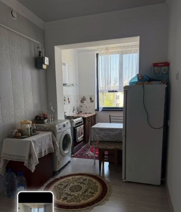 Сотилади квартира 4-этаж,3-хона,4-этажли дом,панельный дом,иккитомонла