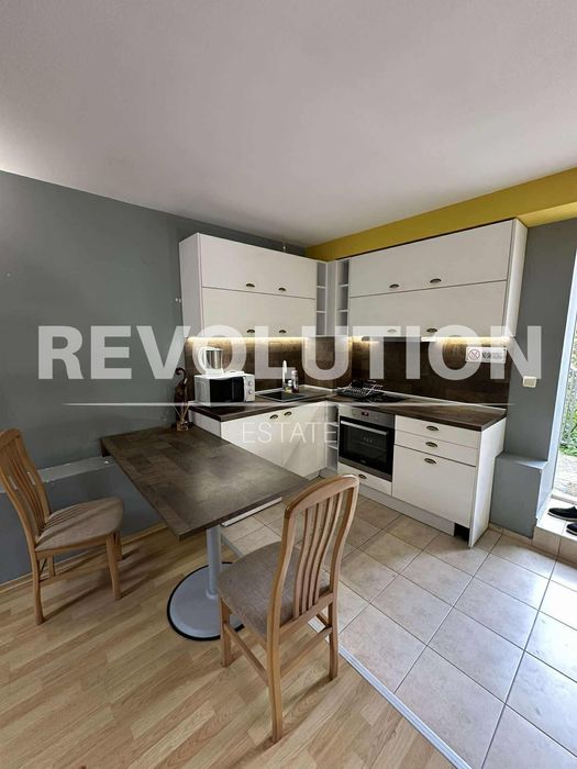 Дава се под наем Мезонет в Варна, Гръцка махала - 48 кв.м за 498.27 € - Снимка #4