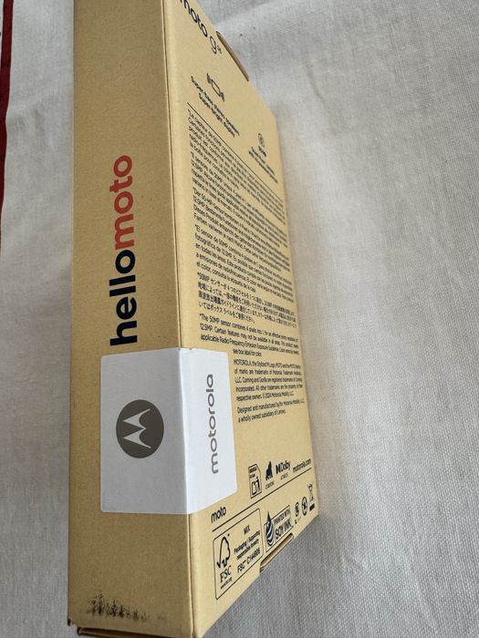 Motorola Moto g05 - цвят: Plum Red