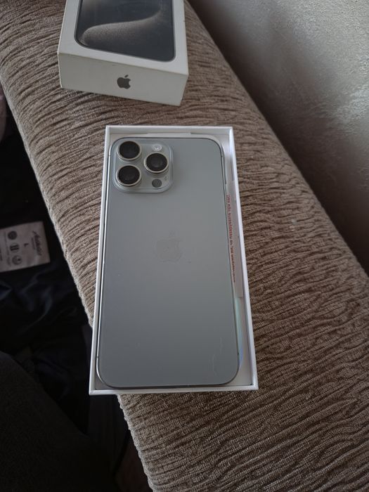 Iphone 15 pro max 100%capacity