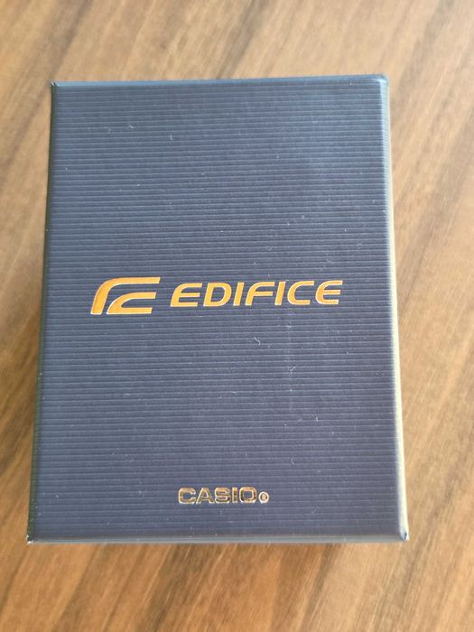 Часовник Casio Edifice EFR-539D-1A2VUEF