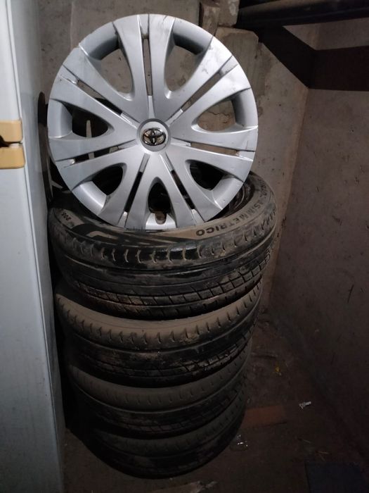 Шины 205/55/16 с дисками