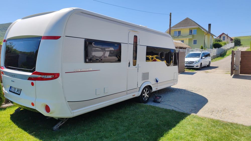 Rulota Hobby 560 CFE -2015 4-6 locuri