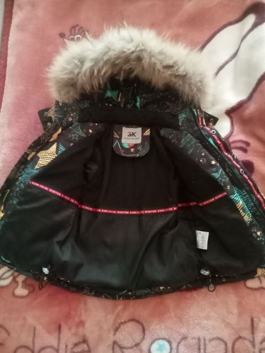 продам курточку в идеальном состоянии