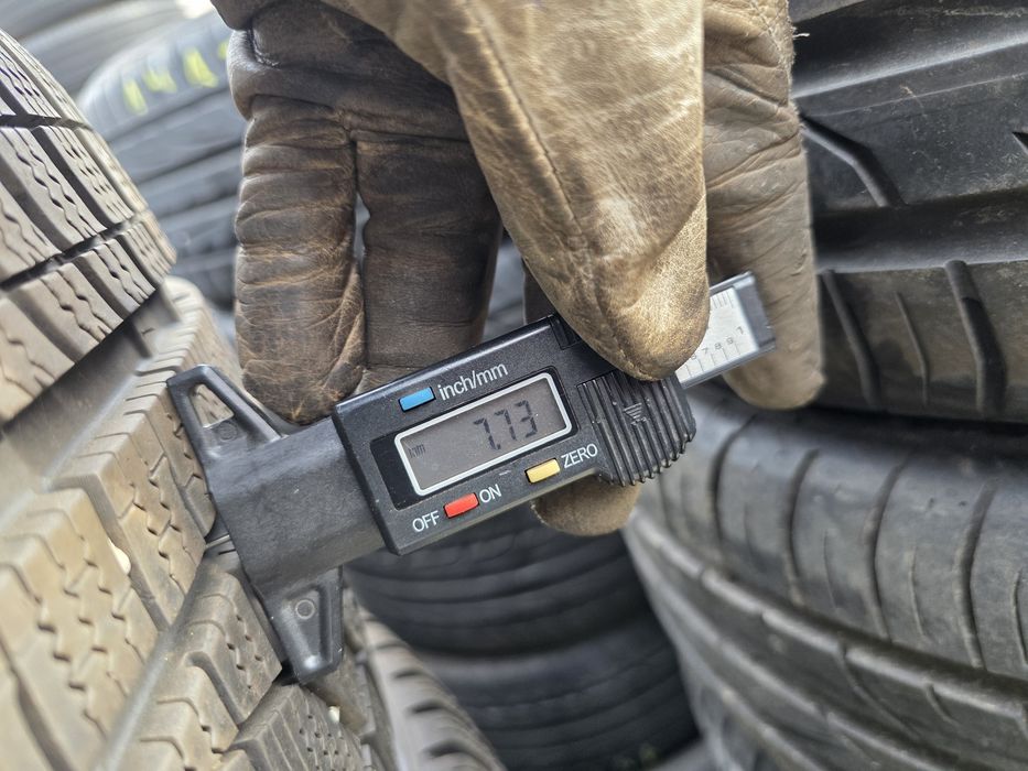 4бр Зимни гуми 235 35 19 - Hankook