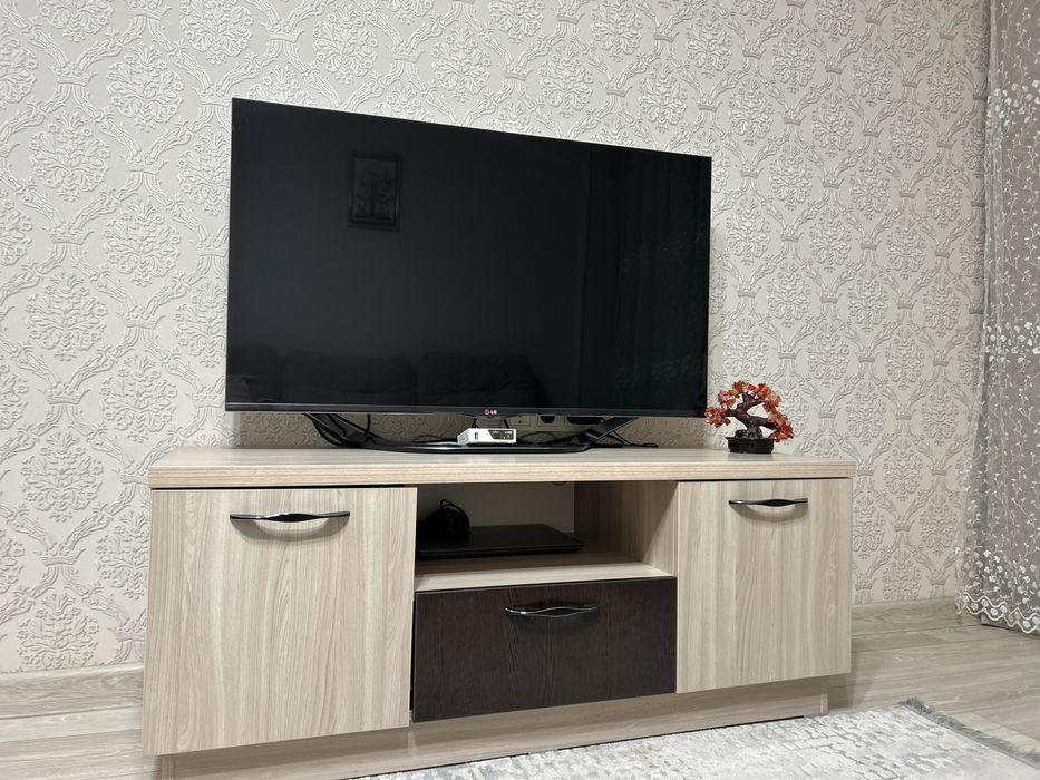 Тумба под телевизор