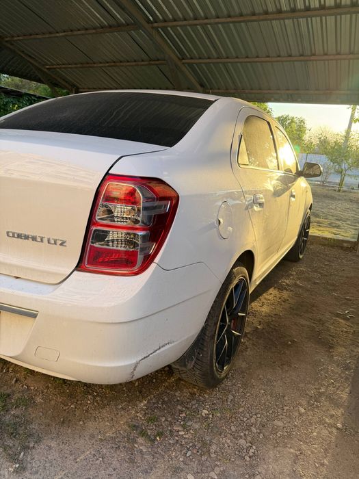 Chevrolet Cobalt 2024 — 3