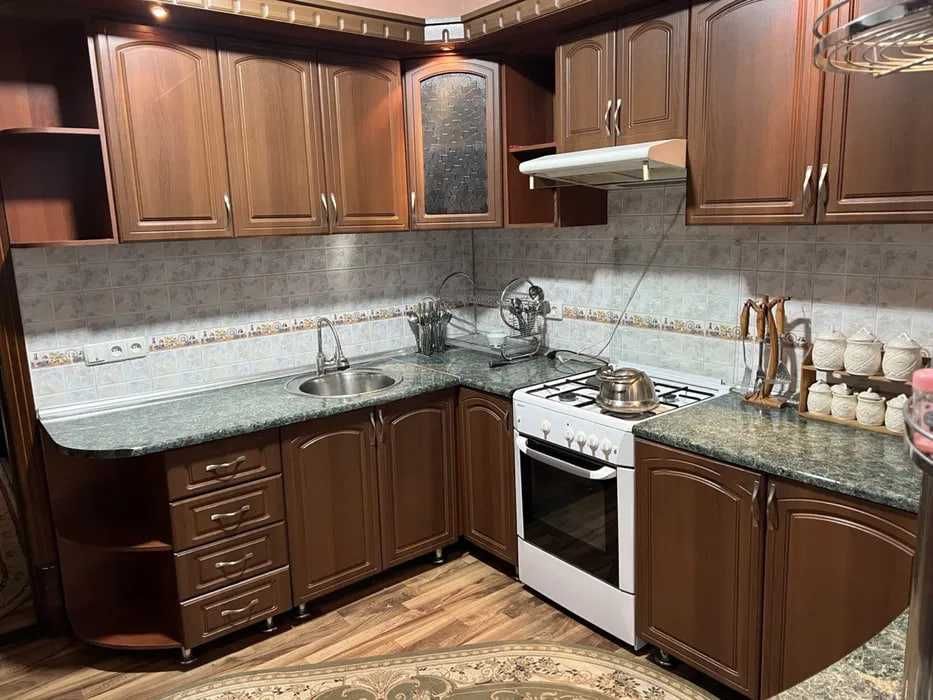 Сдаётся кв ор-р Хувайдо Метро Беруний 3/2/4 р-н Шайхантахурский