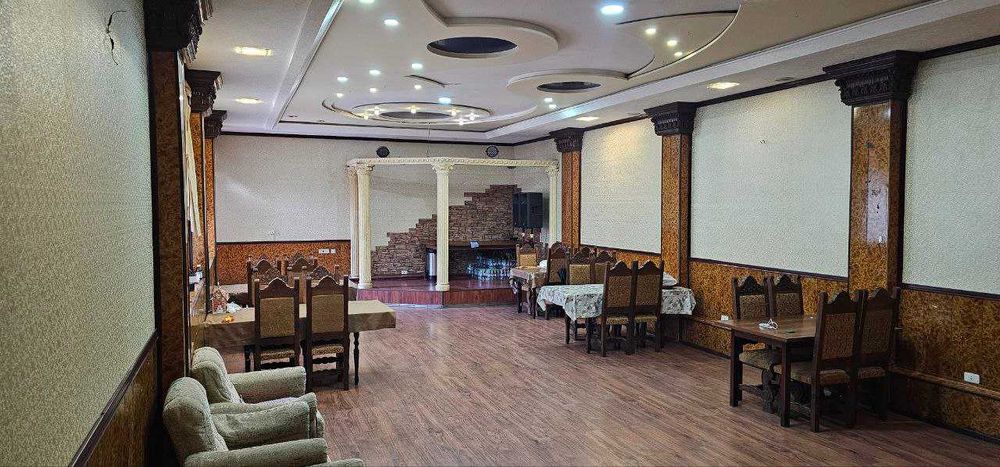 Кафе Сюрприз. 5,6 сот. Ул. Олмачи 14. Рядом Бек. Боло Ховуз. У Бабушки