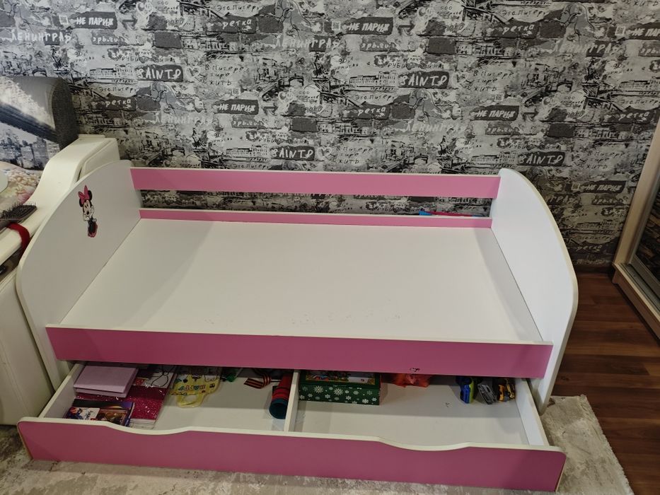 Продам детскую кровать 160×80 см